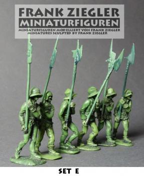 Pikeman Set E - no armor, only helmet