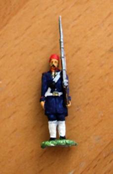 Türkish infantryman standing waiting