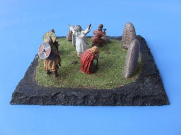 Wikinger + Priester (Gode) + Runensteine