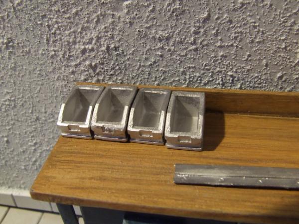 Sortierboxen, mit Wandhalterung