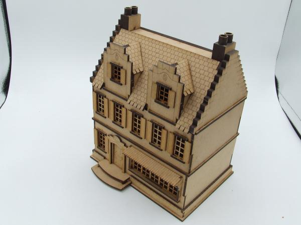 Europäisches Wohnhaus groß 4 - 1:56/28mm