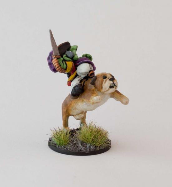 Chef vons Ganze (auf Kriegs-Bulldogge - ja ehrlich - guckst Du)