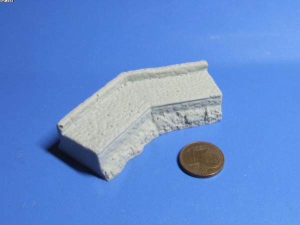 Mole - angled ca. 45°