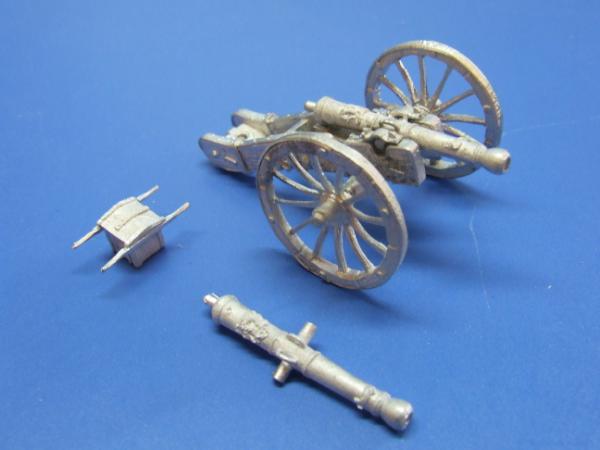 8 pdr gun