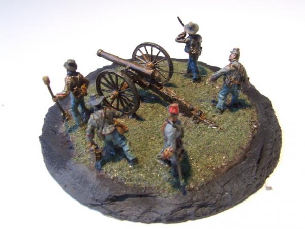 Konföderierte-Artillerie - feuernd
