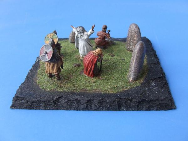 Wikinger + Priester (Gode) + Runensteine